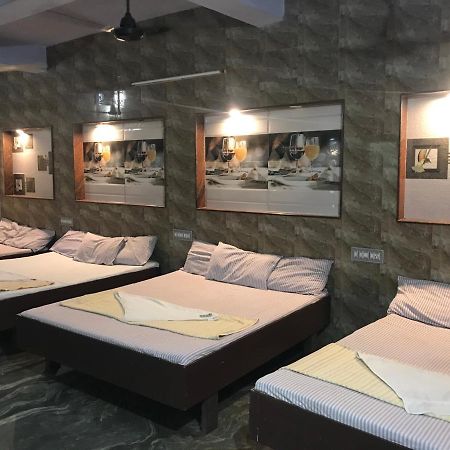 Hotel Rehoboth Kanjakumari Kültér fotó
