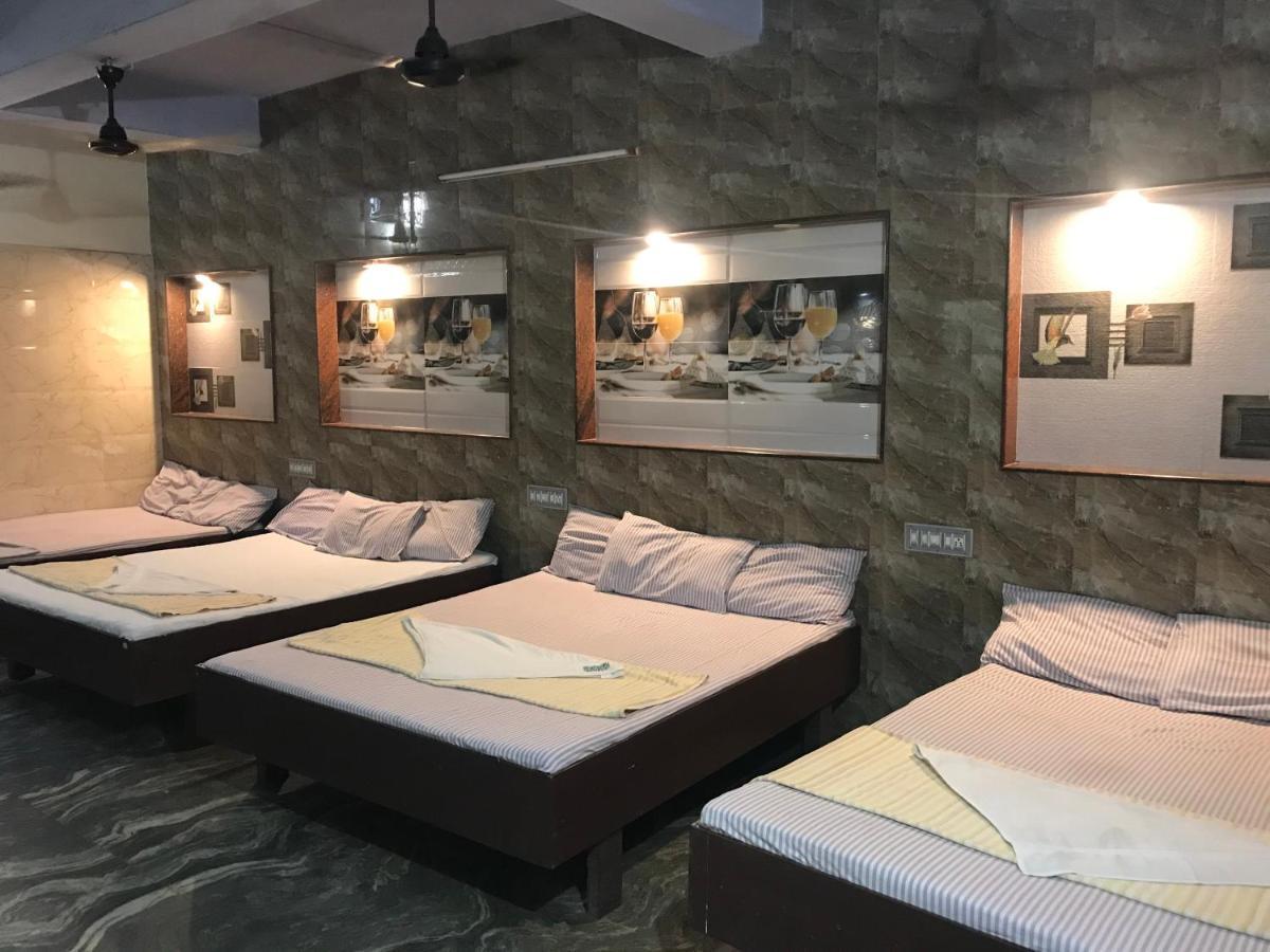 Hotel Rehoboth Kanjakumari Kültér fotó