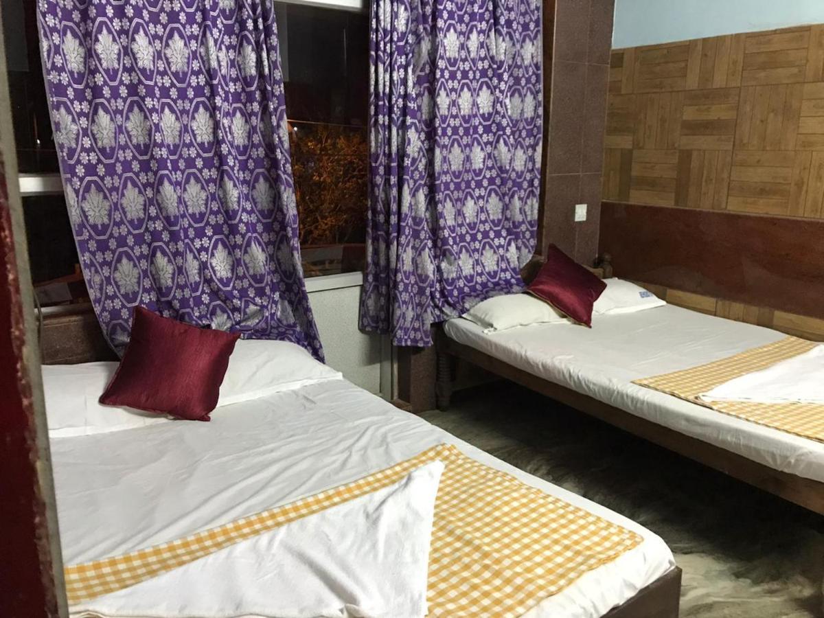 Hotel Rehoboth Kanjakumari Kültér fotó