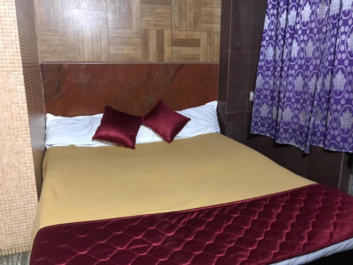 Hotel Rehoboth Kanjakumari Kültér fotó